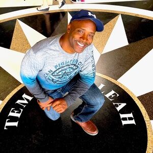 Meet your Posher, Winston